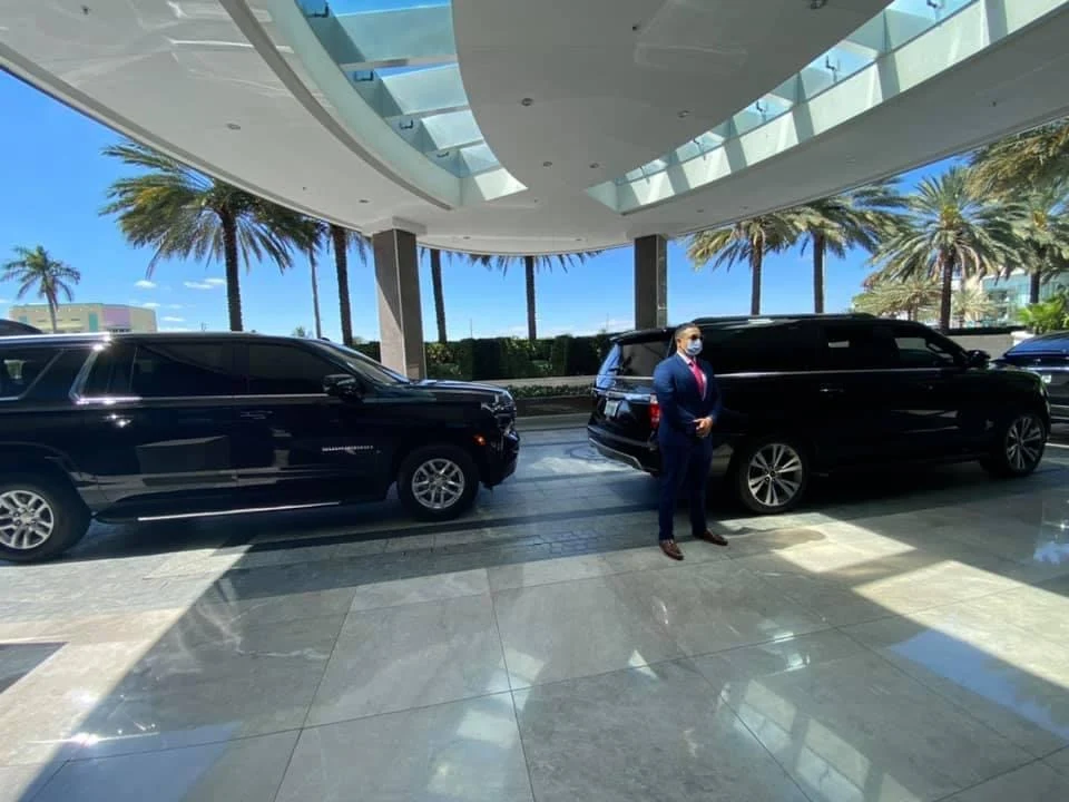 GroB Limousine Corporate
